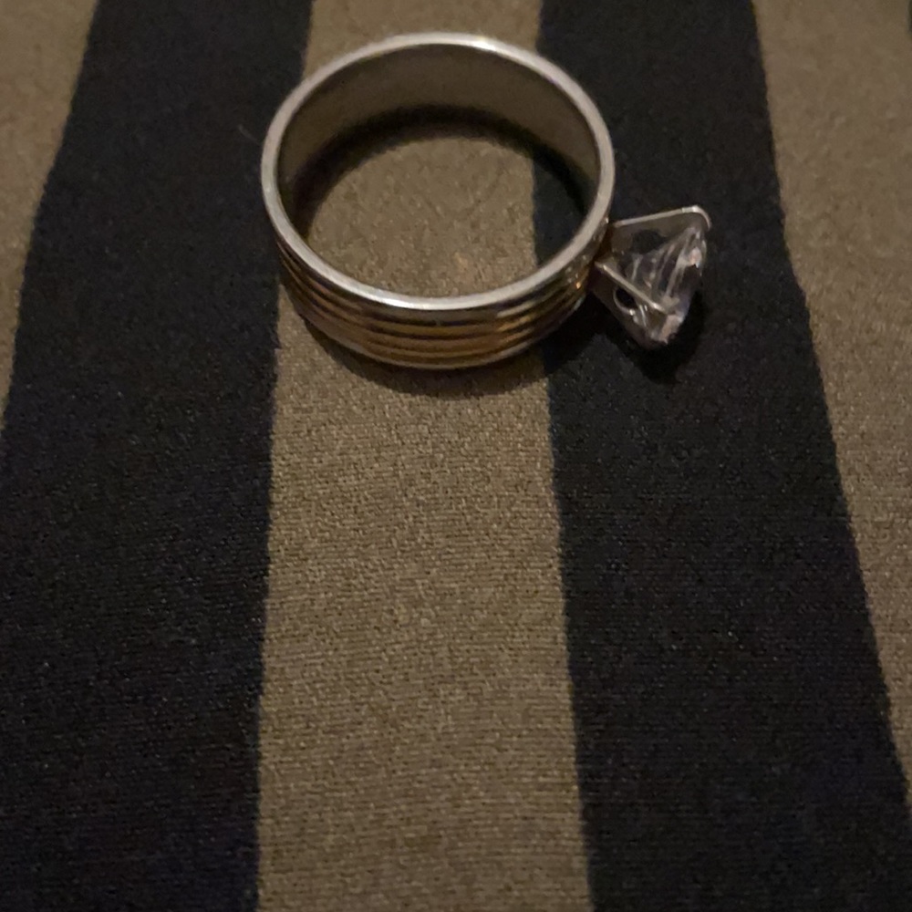 Silver Ring - Women’s Ring - Accessories - Picture 3 of 4